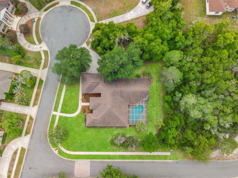 5 bedroom Single Family Residence at 6153 New Osprey Point, Waters Of Weeki Wachee, Spring Hill — photo 2