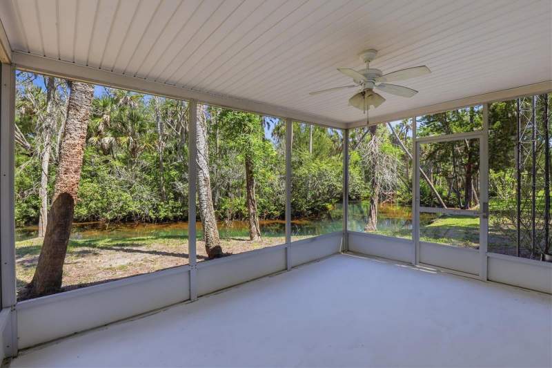 3 bedroom Single Family Residence at 6244 Colony Circle, Palm Grove Colony, Weeki Wachee — photo 4