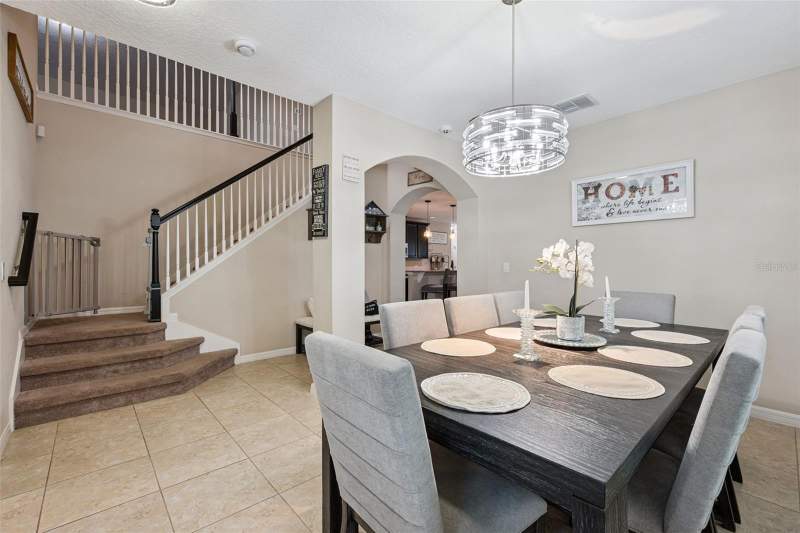 5 bedroom Single Family Residence at 14025 LONECREEK AVENUE, WATERFORD CRK, ORLANDO — photo 4