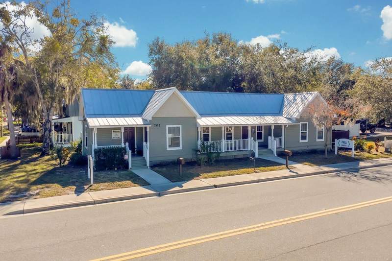 702 MABBETTE STREET home for sale in Trinity Office Complex