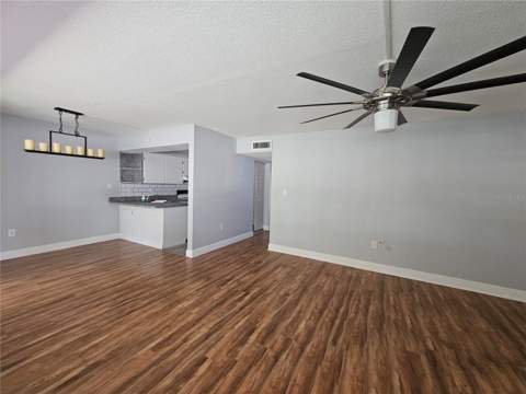 1655 S Highland Avenue #B215, Clearwater FL - photo 8 of 21