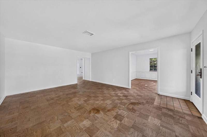 3 bedroom Single Family Residence at 3020 W Villa Rosa Park, Villa Rosa Park, Tampa — photo 4