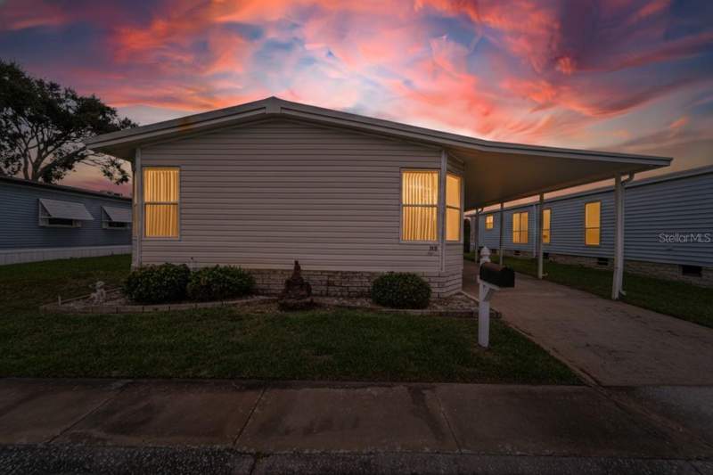 3 bedroom Manufactured Home at 1001 STARKEY ROAD, LOT#355, PARADISE ISLAND CO-OP INC, LARGO — photo 5