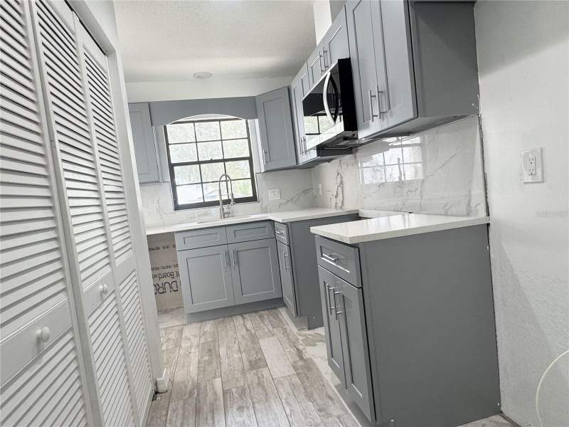3 bedroom Townhouse at 2207 Karl Street #A, Linwood Square Twnhms Un #1, Leesburg — photo 3