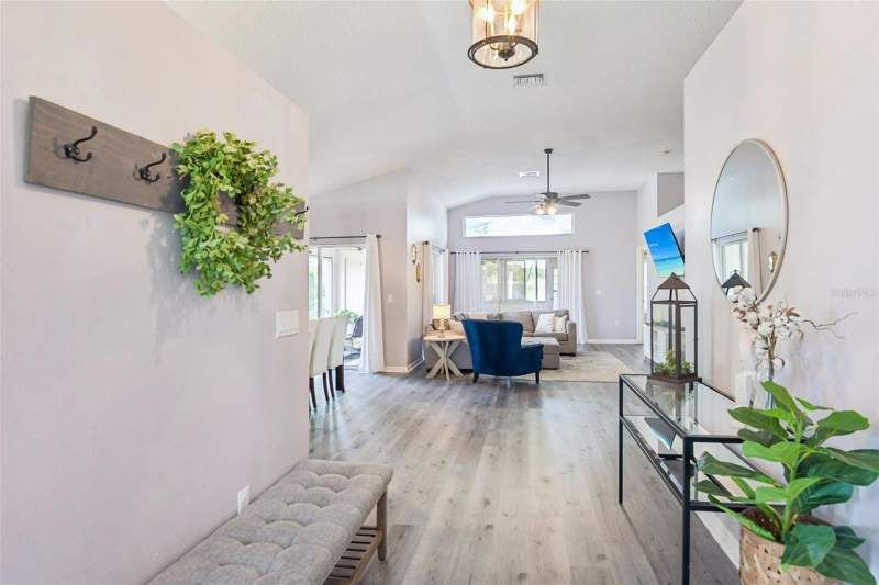 3 bedroom Single Family Residence at 1129 Daleside Lane, Wyndtree Ph 03 Village 05 07, New Port Richey — photo 4