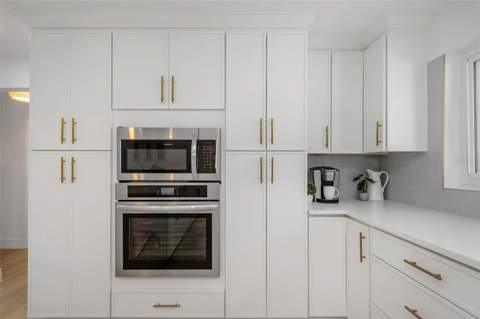 220 Driftwood Drive, Palm Harbor FL - photo 22 of 98