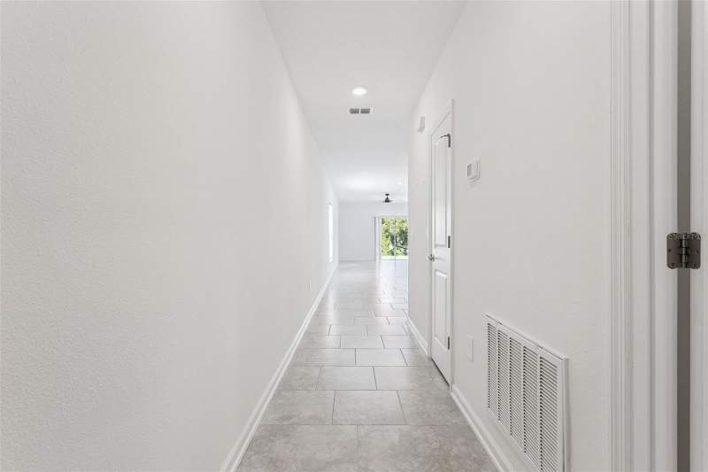 3 bedroom Single Family Residence at 26180 Feathergrass Circle, Windsong/Leesburg Ph 2, Leesburg — photo 4