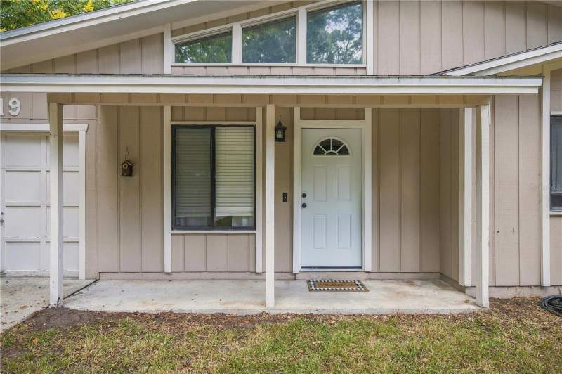 3 bedroom Single Family Residence at 4319 NW 29th Terrace, Springtree Unit II, Gainesville — photo 2