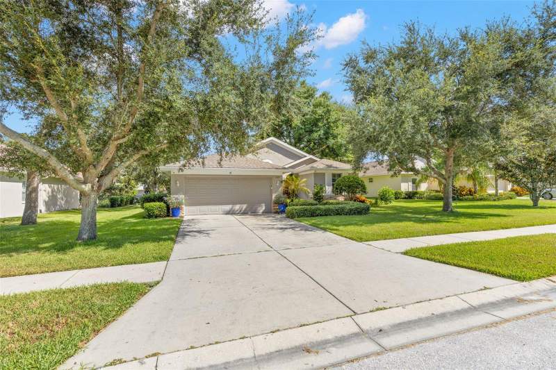 4 bedroom Single Family Residence at 1527 River Court, Riverside Estates, Tarpon Springs — photo 3