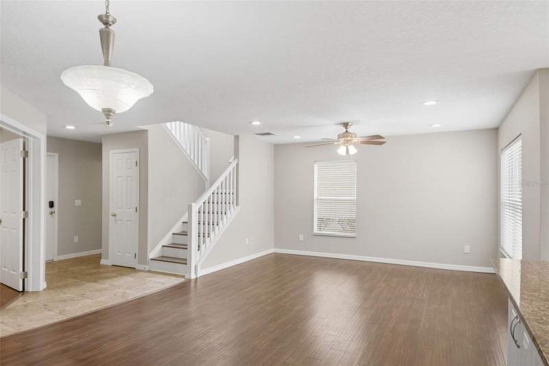 3 bedroom Townhouse at 13012 AUBURN COVE LN, AVALON TOWN CENTER 52, ORLANDO — photo 4