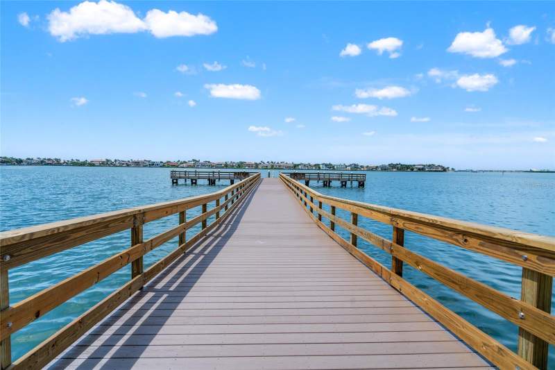 Bayway Isles Point Brittany Four