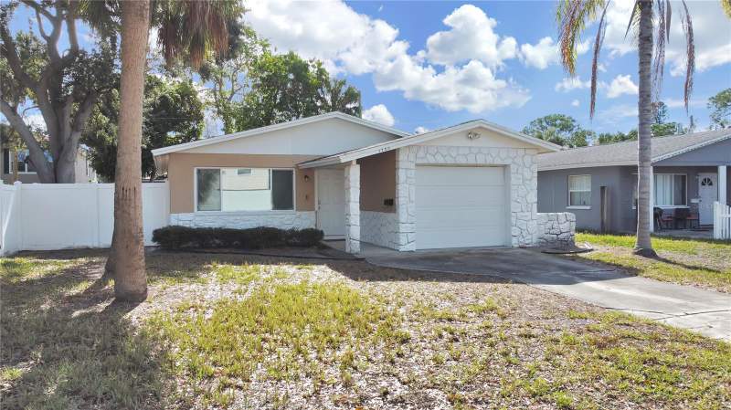 3 bedroom Single Family Residence at 1750 MONTANA AVENUE, SHOREACRES CENTER, ST PETERSBURG — photo 2
