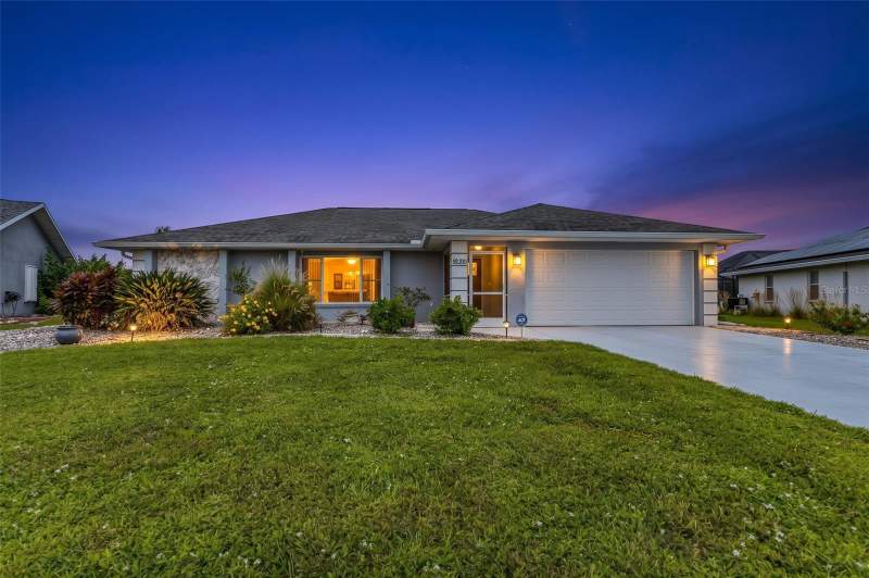 3 bedroom Single Family Residence at 267 Barcelona Street, Punta Gorda Isles Sec 20, Punta Gorda — photo 2