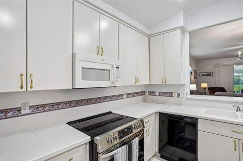5964 Brittania Boulevard, Tavares FL - photo 10 of 37