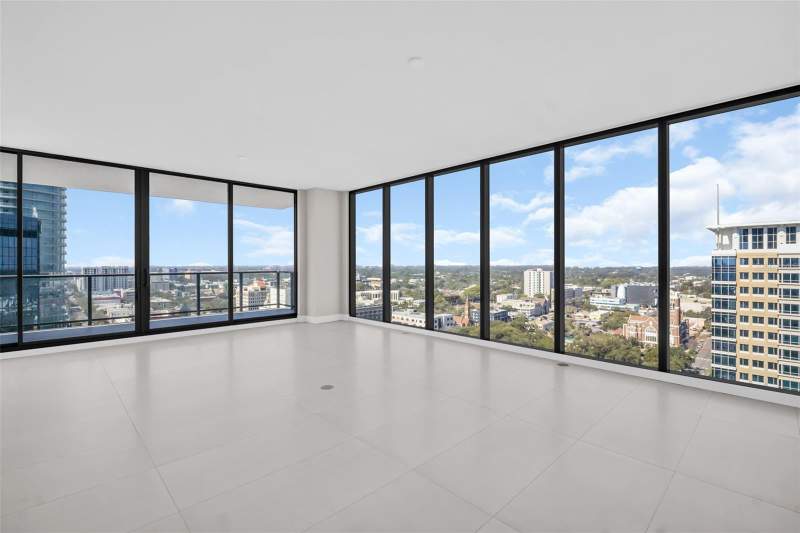 3 bedroom Condominium at 275 1st Avenue #2001, Art House, St Petersburg — photo 2