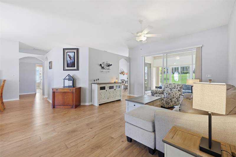 3 bedroom Single Family Residence at 5036 SAWGRASS LAKE CIRCLE, PLANTATION AT LEESBURG, LEESBURG — photo 5
