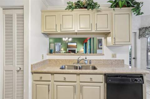 8328 Pavilion Drive, Hudson FL - photo 17 of 59