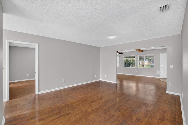 2 bedroom Single Family Residence at 1244 W Del Webb Boulevard, Del Webbs Sun City Florida Un, Sun City Center — photo 4