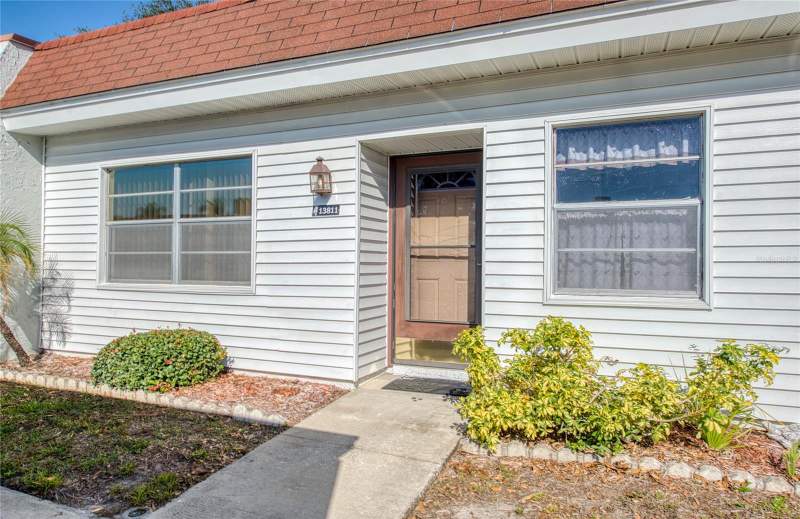 Mission Oaks Condo