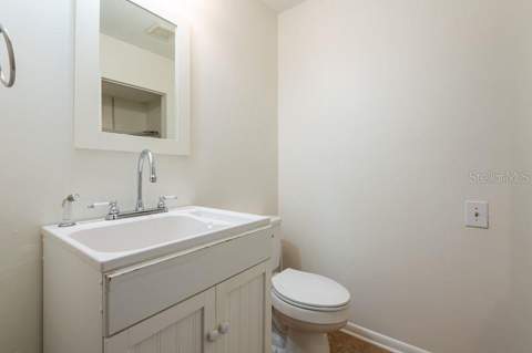 819 Oak Park Place, Brandon FL - photo 10 of 41