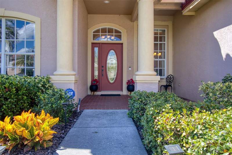 4 bedroom Single Family Residence at 2219 Elizabeth Way, Highland Woods Sub, Dunedin — photo 2