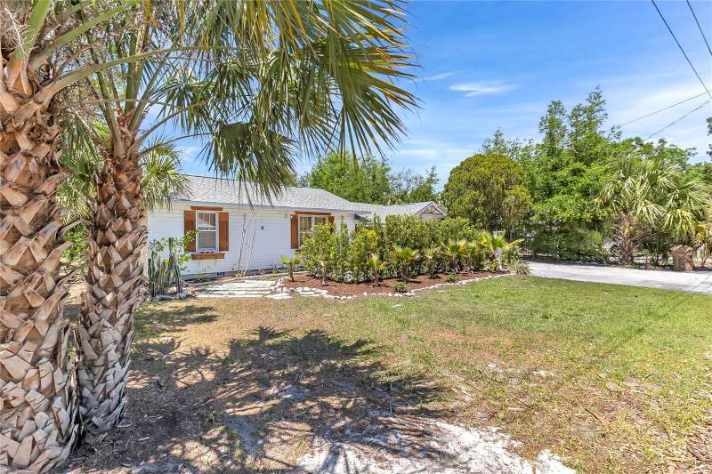 2 bedroom Single Family Residence at 3560 Martin Avenue, Mount Dora, Mount Dora — photo 4