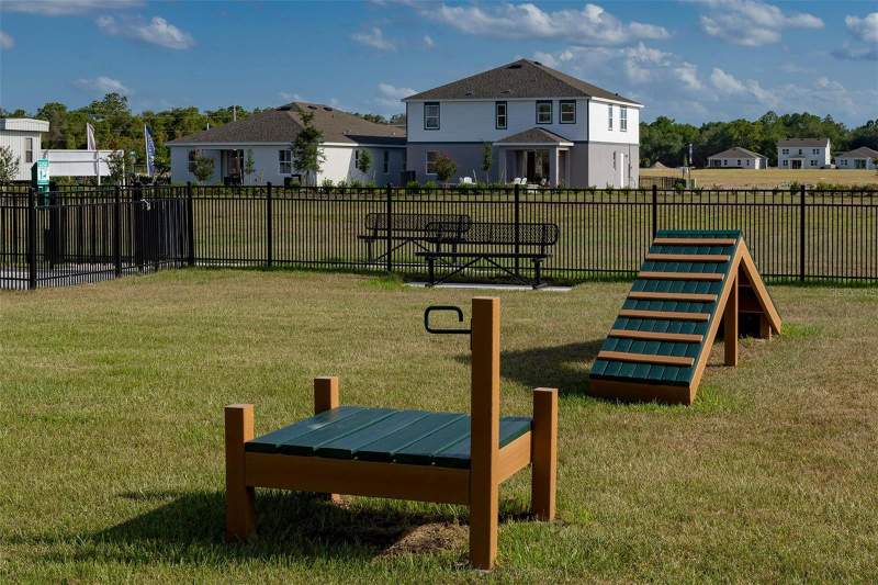 6 bedroom Single Family Residence at 2060 IORIO STREET, TRINITY PLACE PH 1, ST CLOUD — photo 4