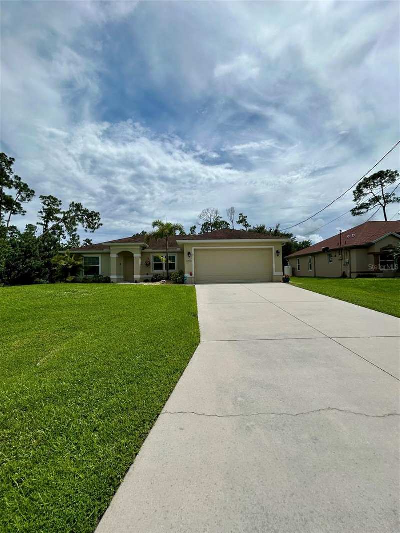3 bedroom Single Family Residence at 1759 Hainsworth Avenue, Port Charlotte 33, North Port — photo 1