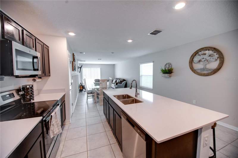 3 bedroom Single Family Residence at 4302 Sunny Creek Place, Storey Creek Ph 2B, Kissimmee — photo 3