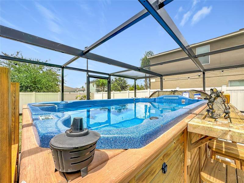 3 bedroom Single Family Residence at 102 Cascade Bend Drive, Riverbend West Ph 2, Ruskin — photo 5