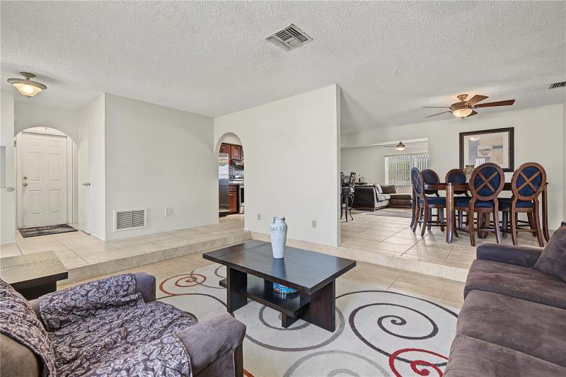 3 bedroom Single Family Residence at 210 Leafwood Road, Oakleaf Village Unit, Tarpon Springs — photo 5