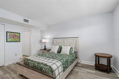5980 Shore Boulevard #909, Gulfport FL - photo 22 of 37