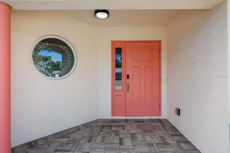 2 bedroom Single Family Residence at 842 Guild Drive, Country Club Estates, Venice — photo 4
