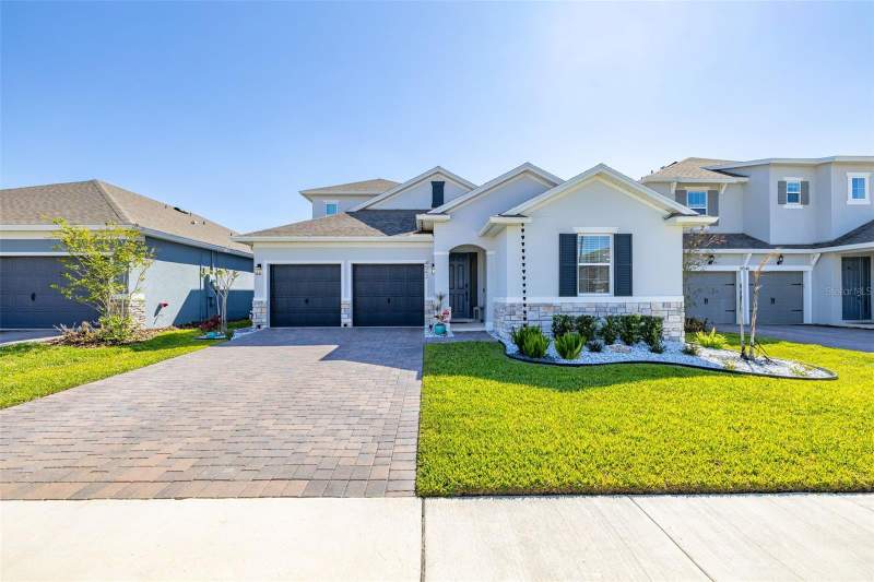 4 bedroom Single Family Residence at 4542 Lions Gate Avenue, Hartwood Lndg Ph 2, Clermont — photo 1