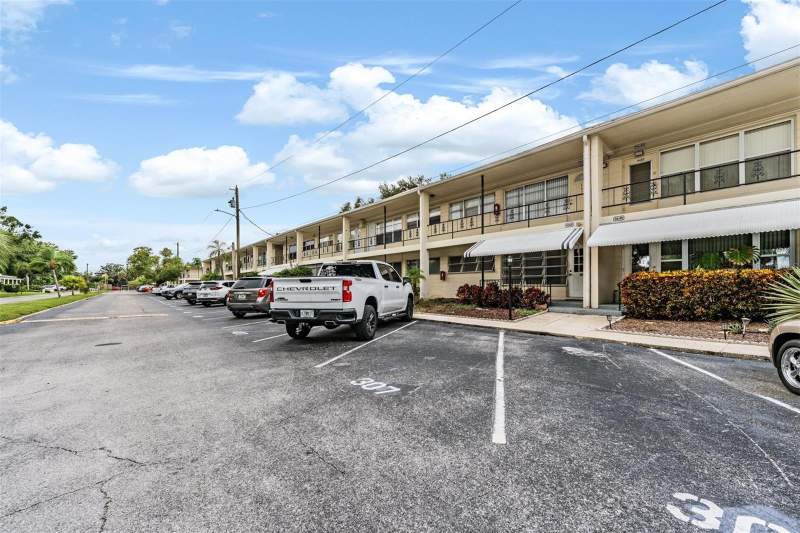 2 bedroom Condominium at 5665 40th Avenue #407, Clearview Oaks, Kenneth City — photo 2