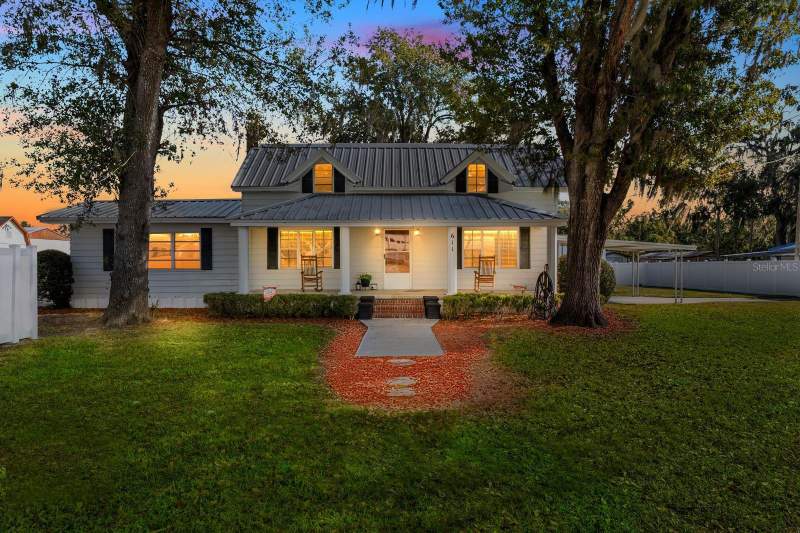 Country Oak ParkHomes for Sale in Plant City, FL