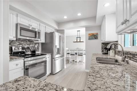 4083 Rock Creek Drive, Port Charlotte FL - photo 19 of 46