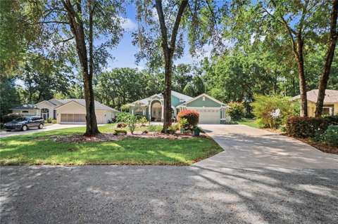 19242 SW 101St Street, golf community for sale in Dunnellon