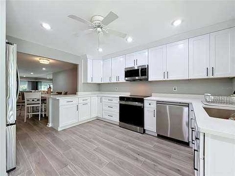 355 Boca Ciega Point Boulevard #355, St Petersburg FL - photo 11 of 89