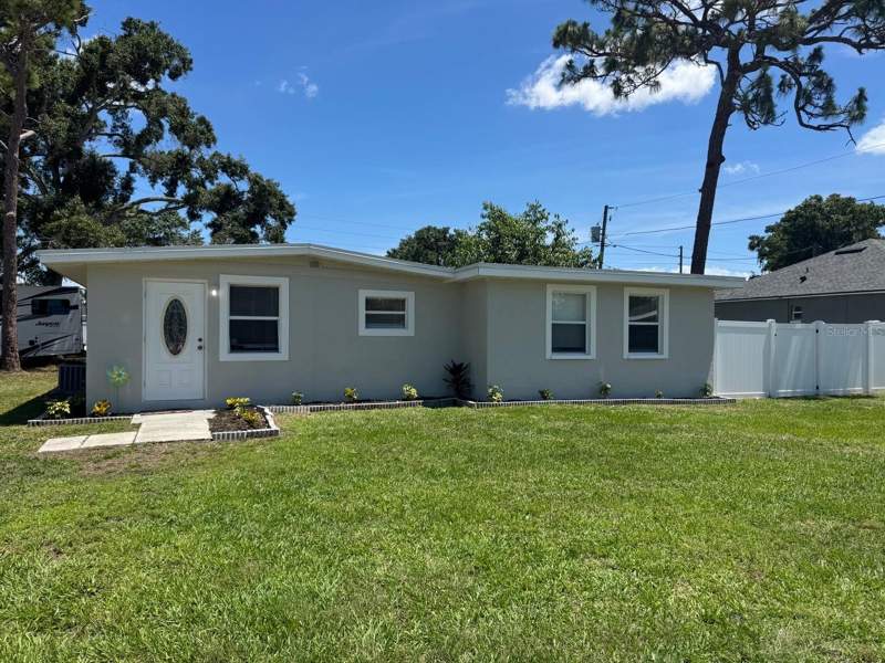 Fords Sub 2NdHomes for Sale in Pinellas Park, FL