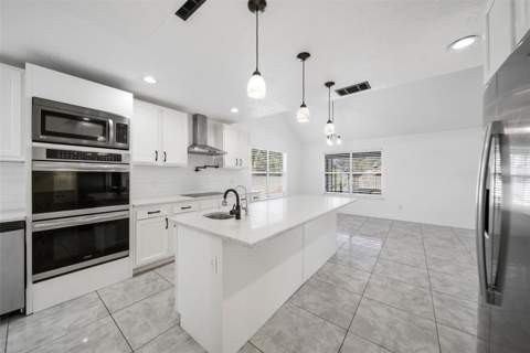 1201 Majestic Palm Court, Apopka FL - photo 13 of 49
