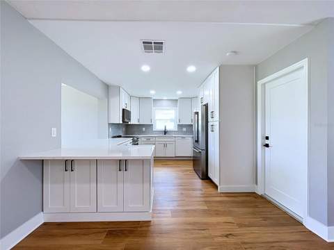 381 Westwinds Drive, Palm Harbor FL - photo 17 of 70