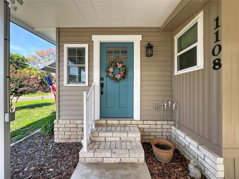2 bedroom Manufactured Home at 1108 Nassau Circle, Tavares Lake Frances Estates, Tavares — photo 2