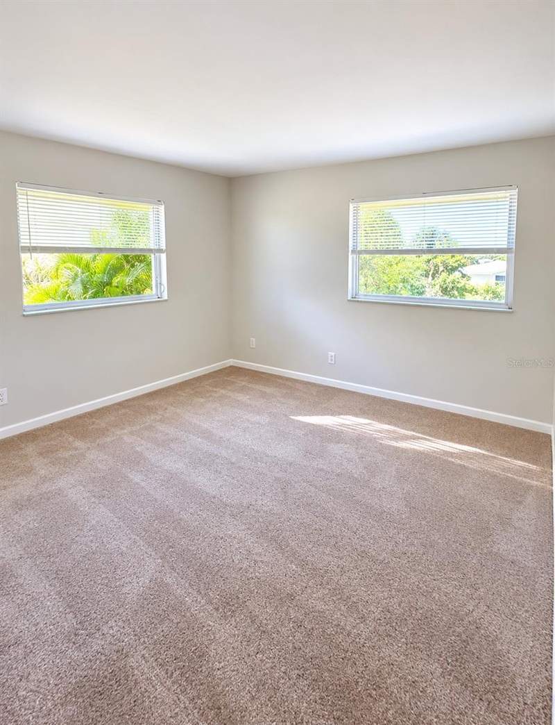 3 bedroom Single Family Residence at 13822 Brewster Dr, Woodland Hills 1st Add, Largo — photo 5