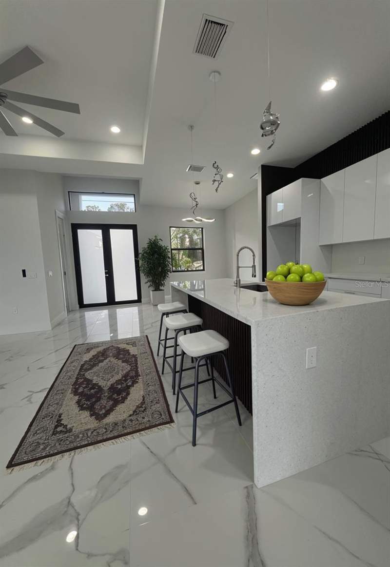 3 bedroom Single Family Residence at 409 Western Avenue, Lehigh Acres, Lehigh Acres — photo 3