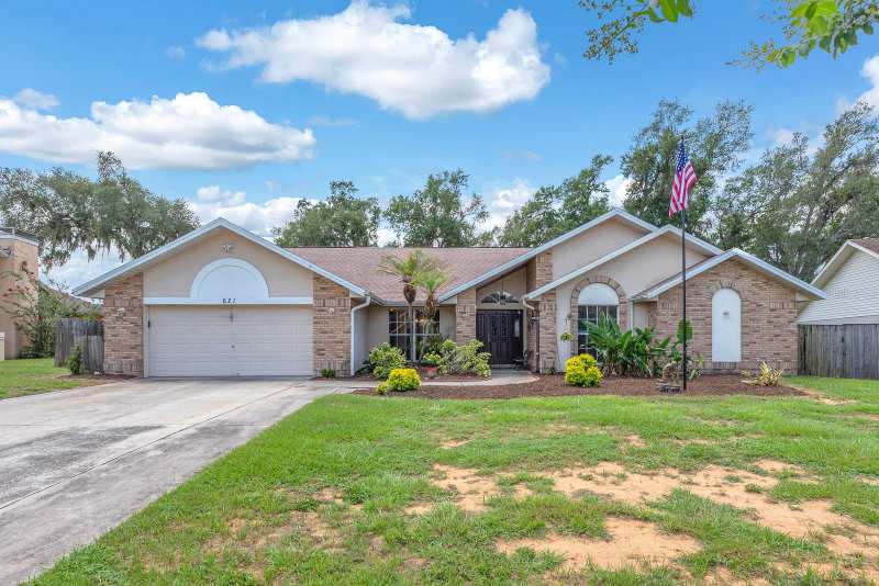 4 bedroom Single Family Residence at 621 Penn National Road, Hickory Hill Sub Ph, Seffner — photo 1