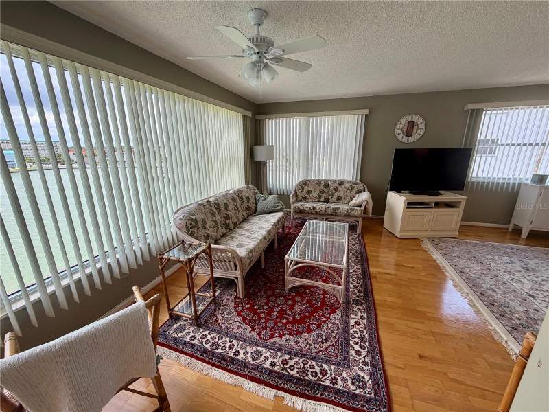 2 bedroom Condominium at 6025 Shore Boulevard #415, Town Shores Of Gulfport, Gulfport — photo 5