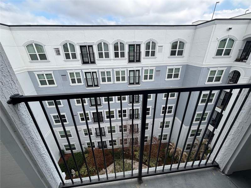 1 bedroom Condominium at 300 E South Street #6004, Grande Downtown Orlando, Orlando — photo 3