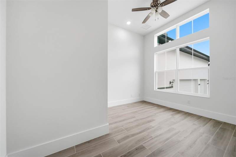 4 bedroom Single Family Residence at 555 Sanctuary Golf Place, Sanctuary Golf Estates, Apopka — photo 5
