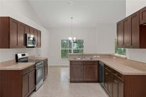 13048 Kittiwake Road, Weeki Wachee FL - photo 17 of 37